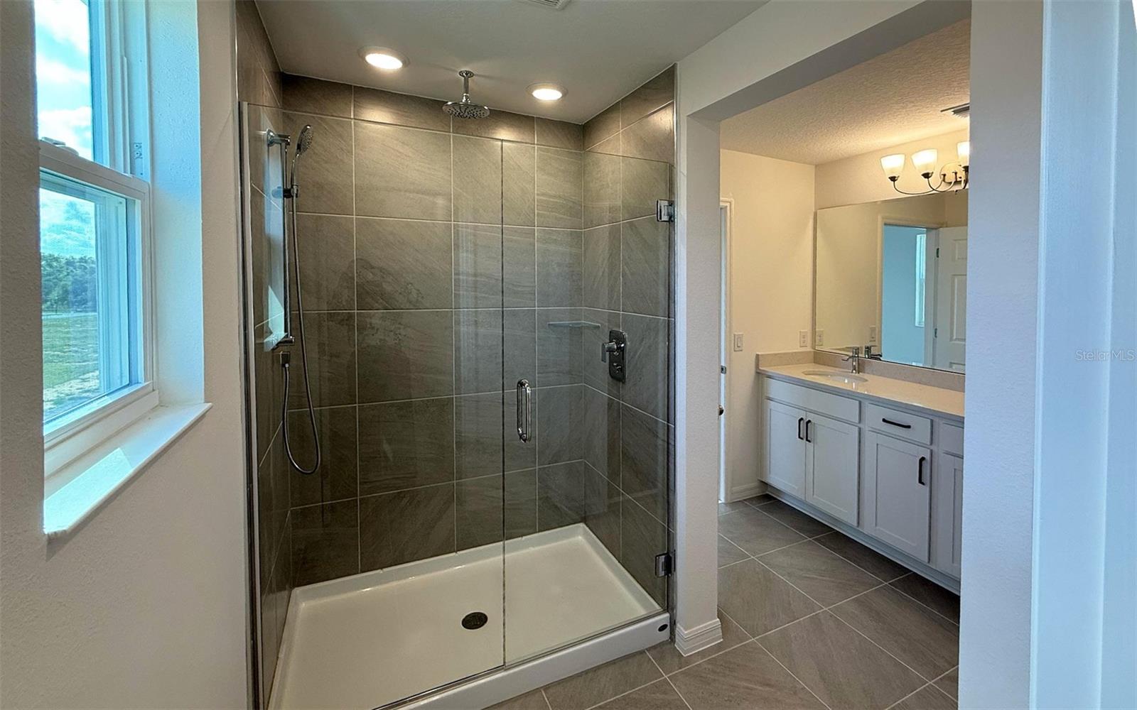6708 Spotted Eagle Loop Property Photo 8