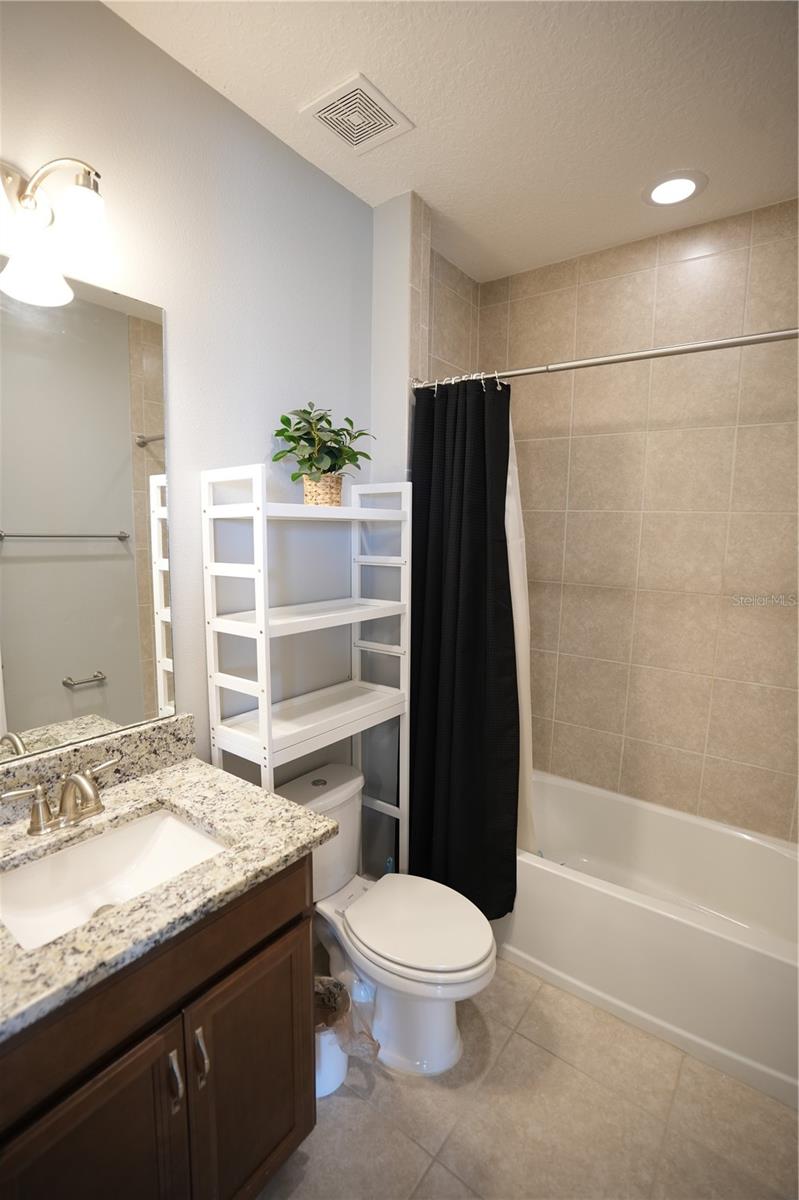 8112 Cleobury Dr Property Photo 43