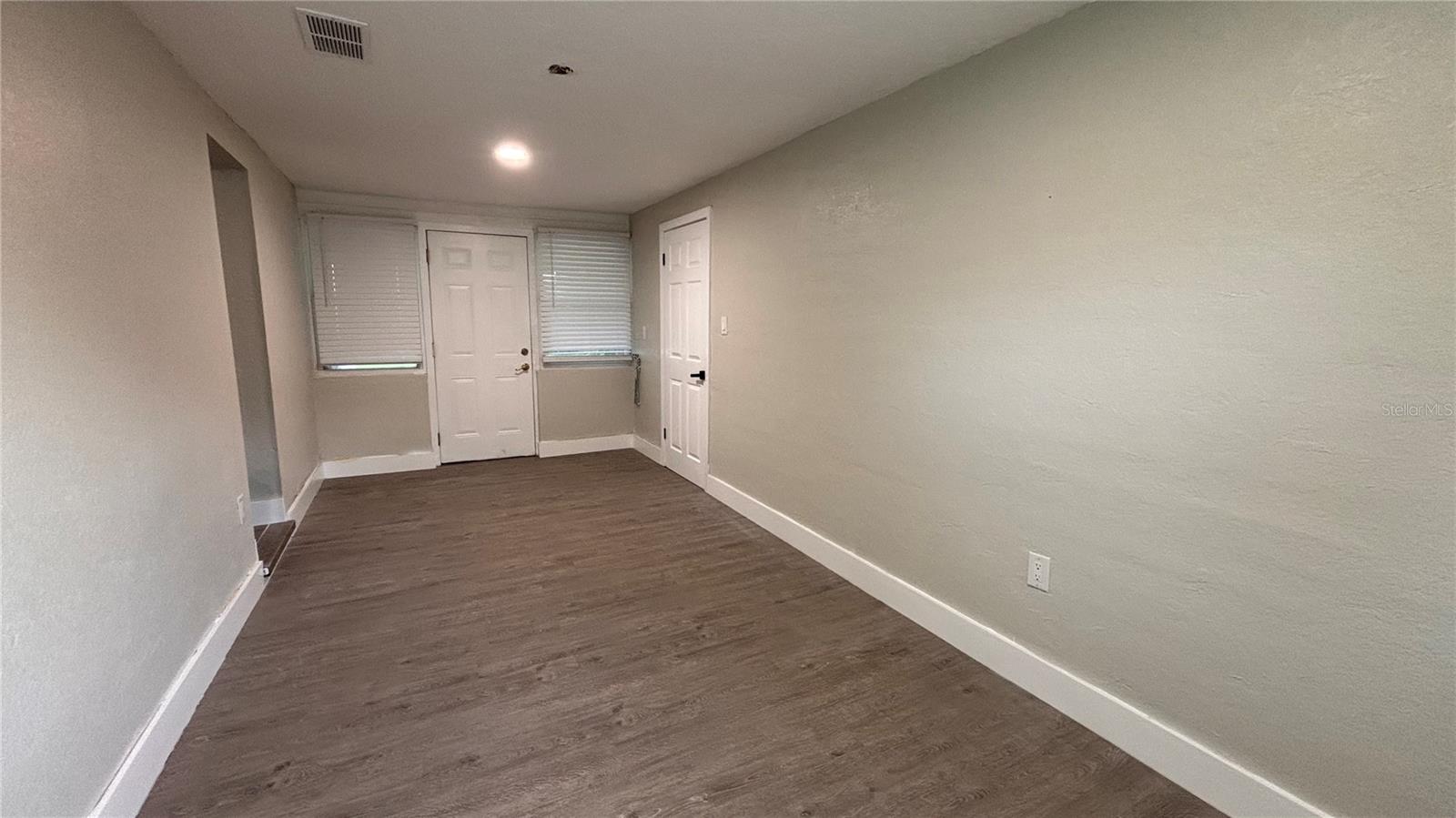 2816 Hargill Dr Property Photo 5
