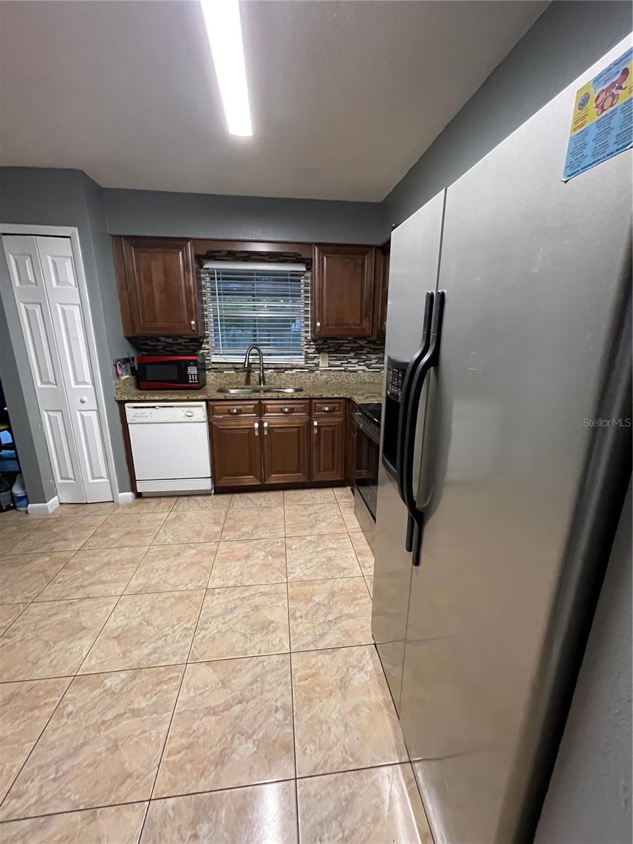 6801 Compass Ct Property Photo 8