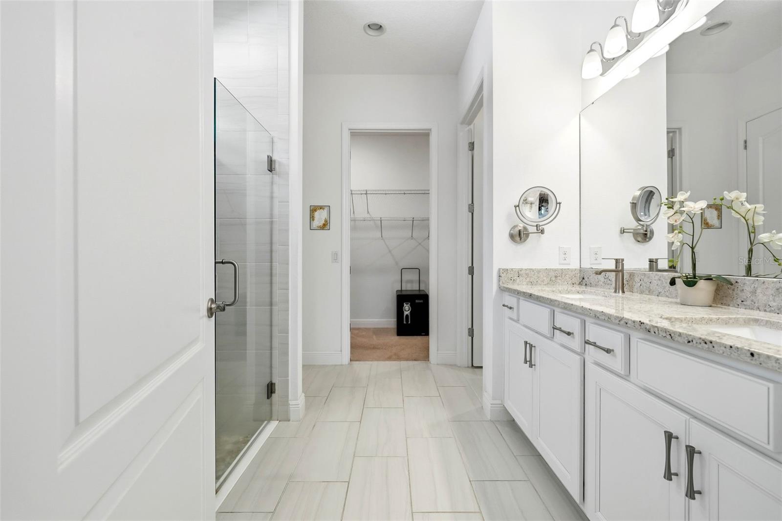 2074 Flora Pass Pl Property Photo 29