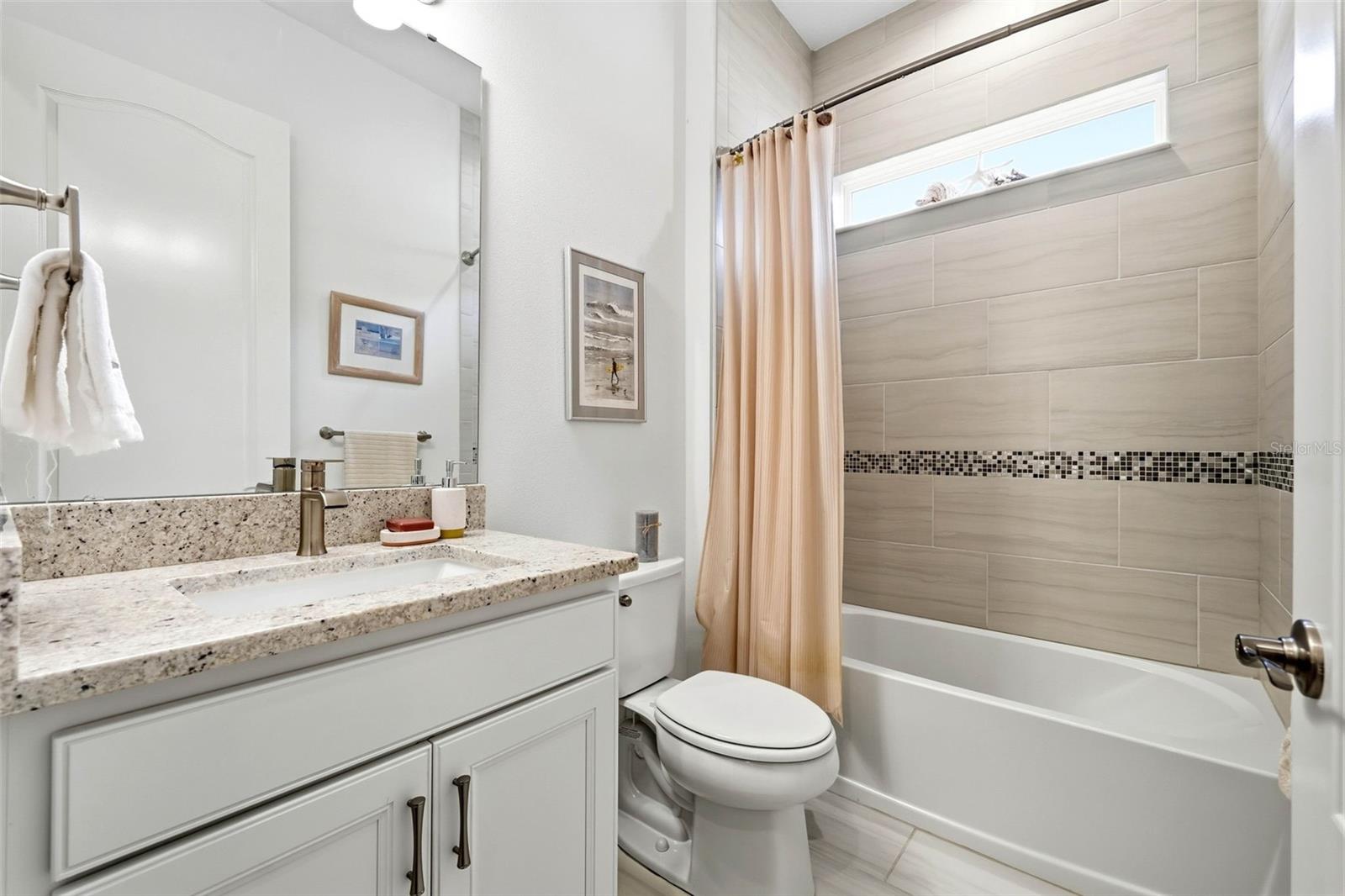2074 Flora Pass Pl Property Photo 37