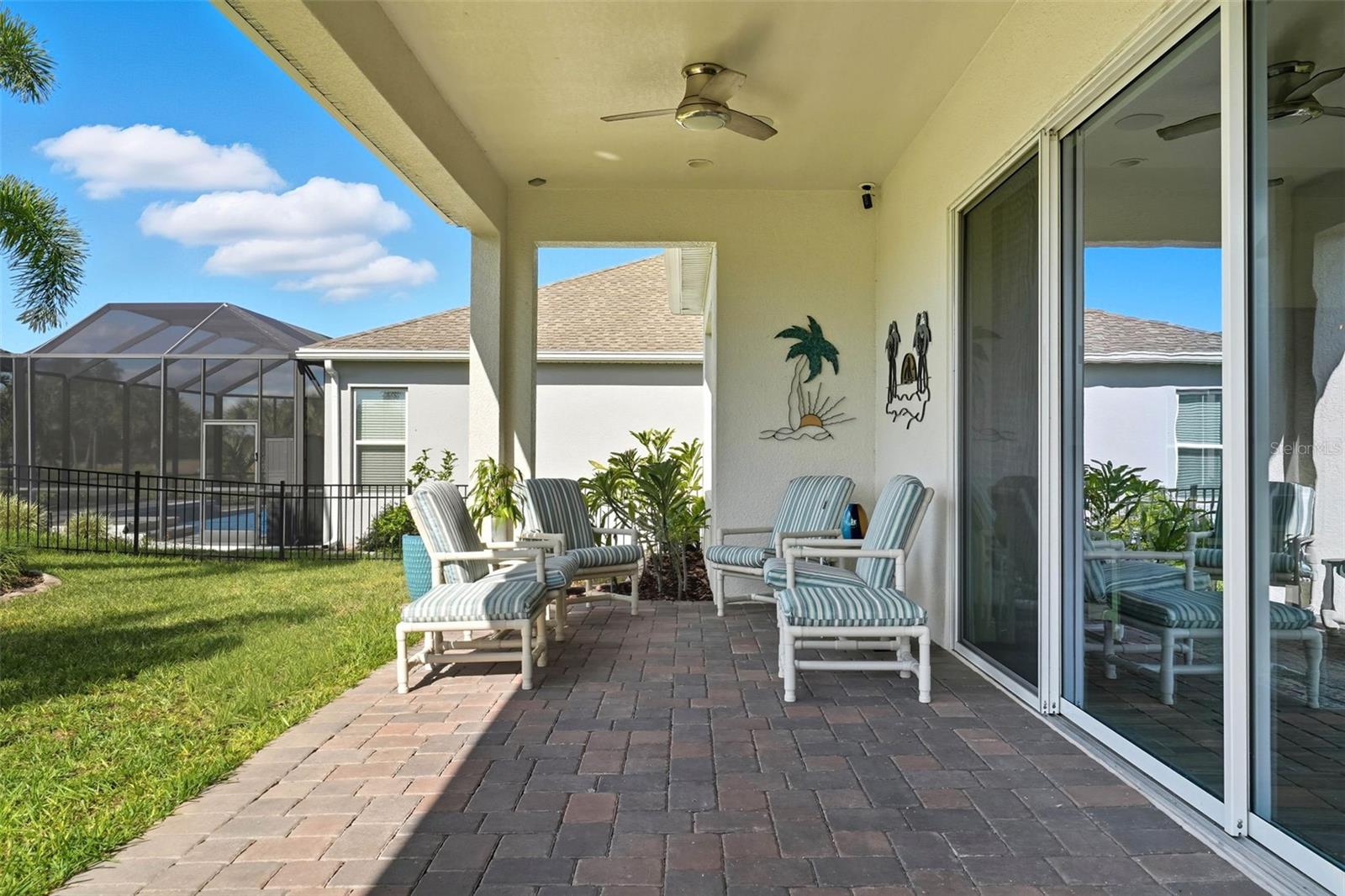 2074 Flora Pass Pl Property Photo 38