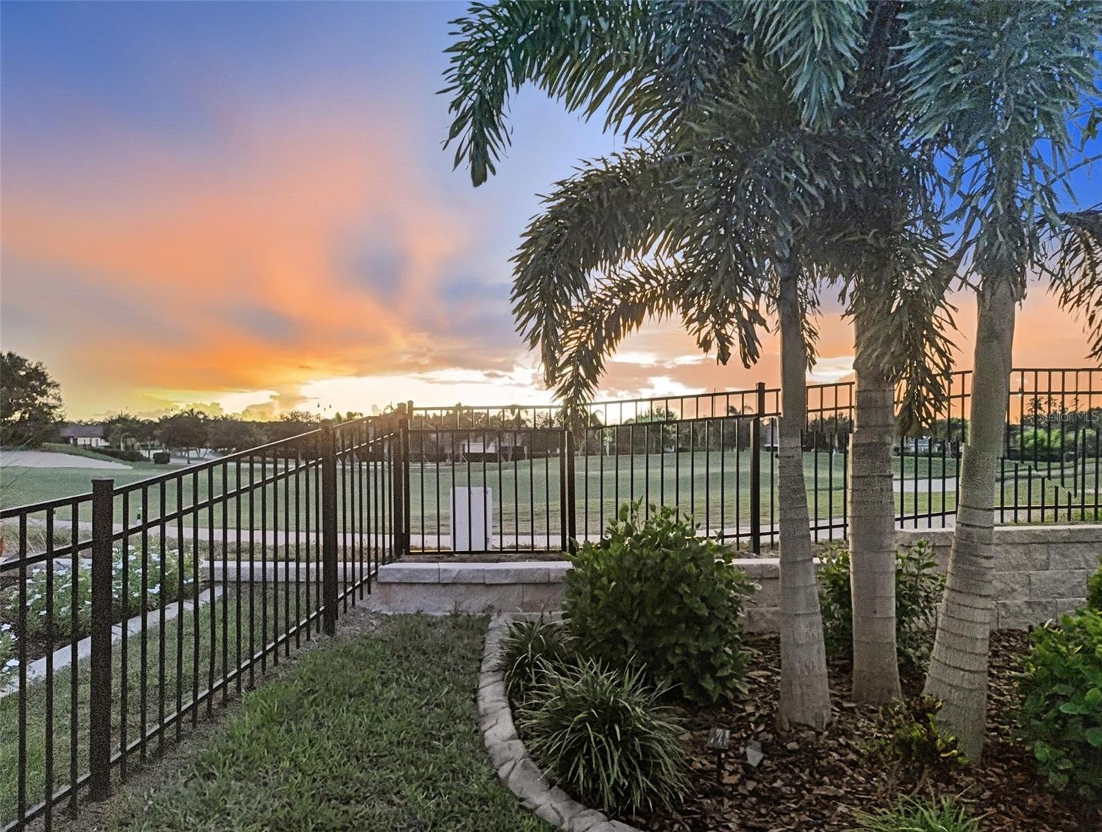 2074 Flora Pass Pl Property Photo 43