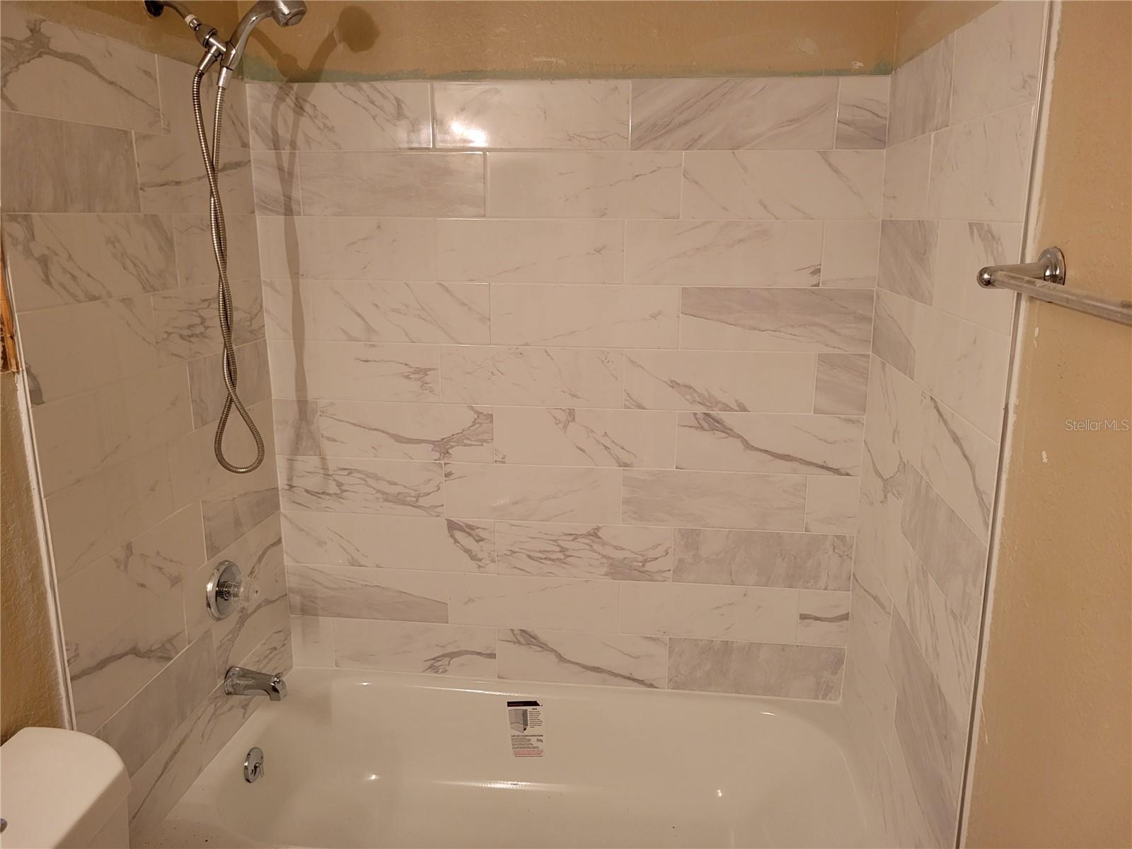 5635 Devonbriar Way #k204 Property Photo 3