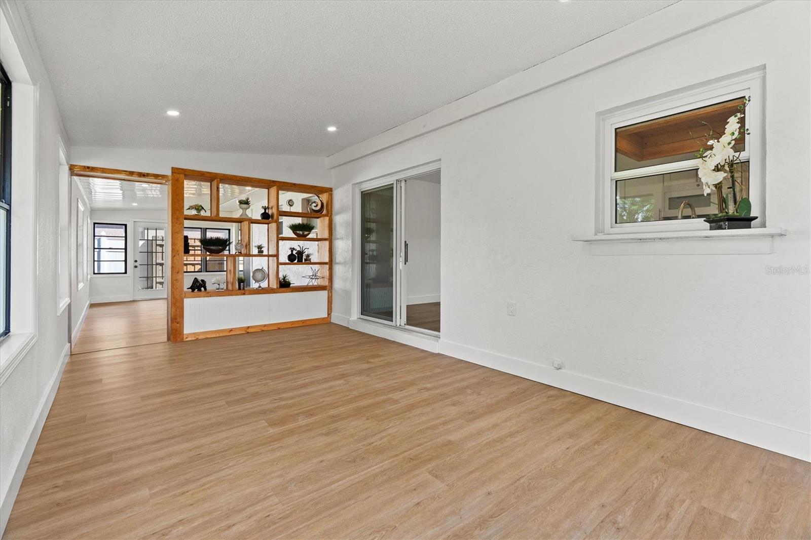 766 Tamerlane St Property Photo 20