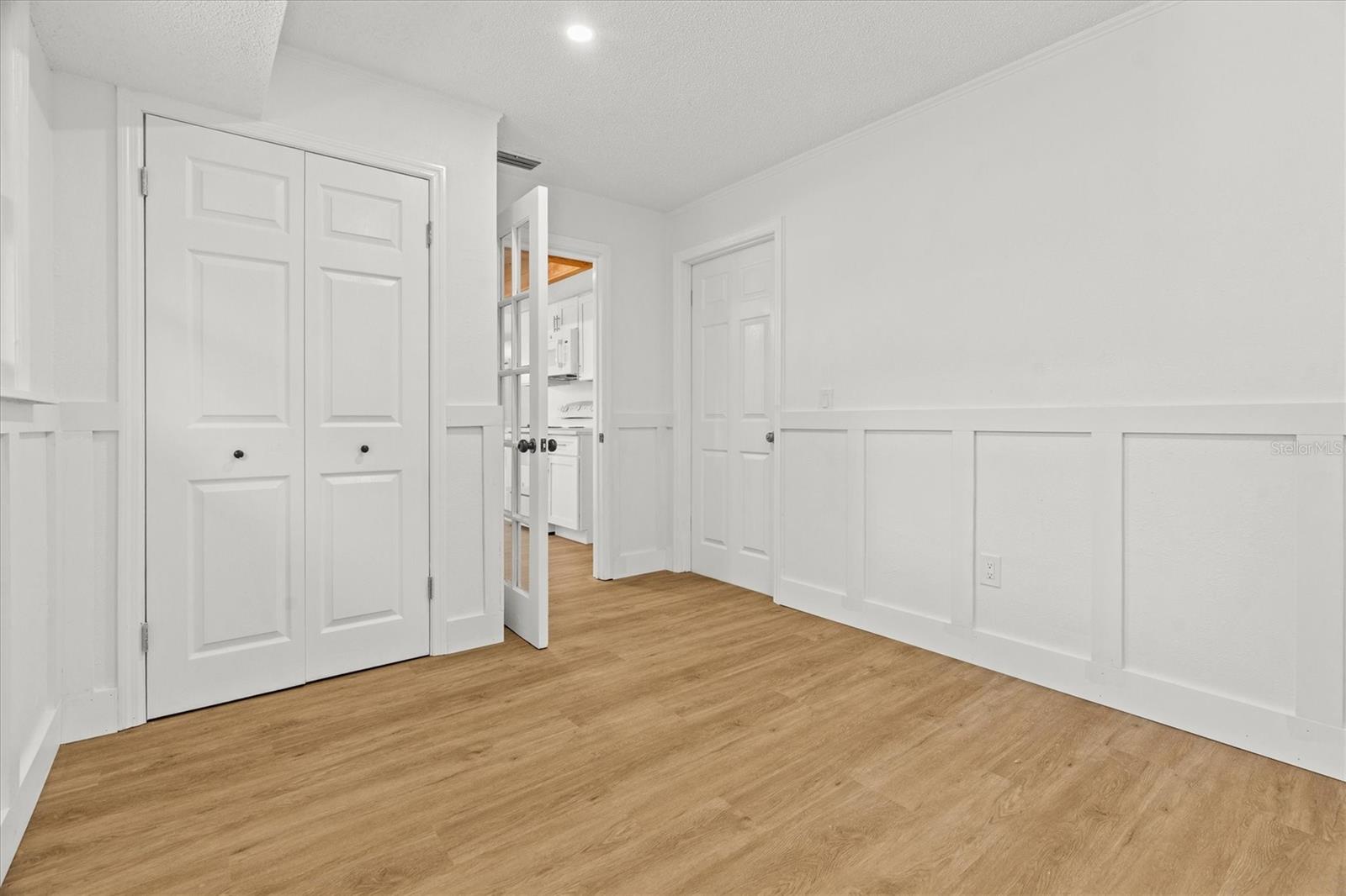 766 Tamerlane St Property Photo 23