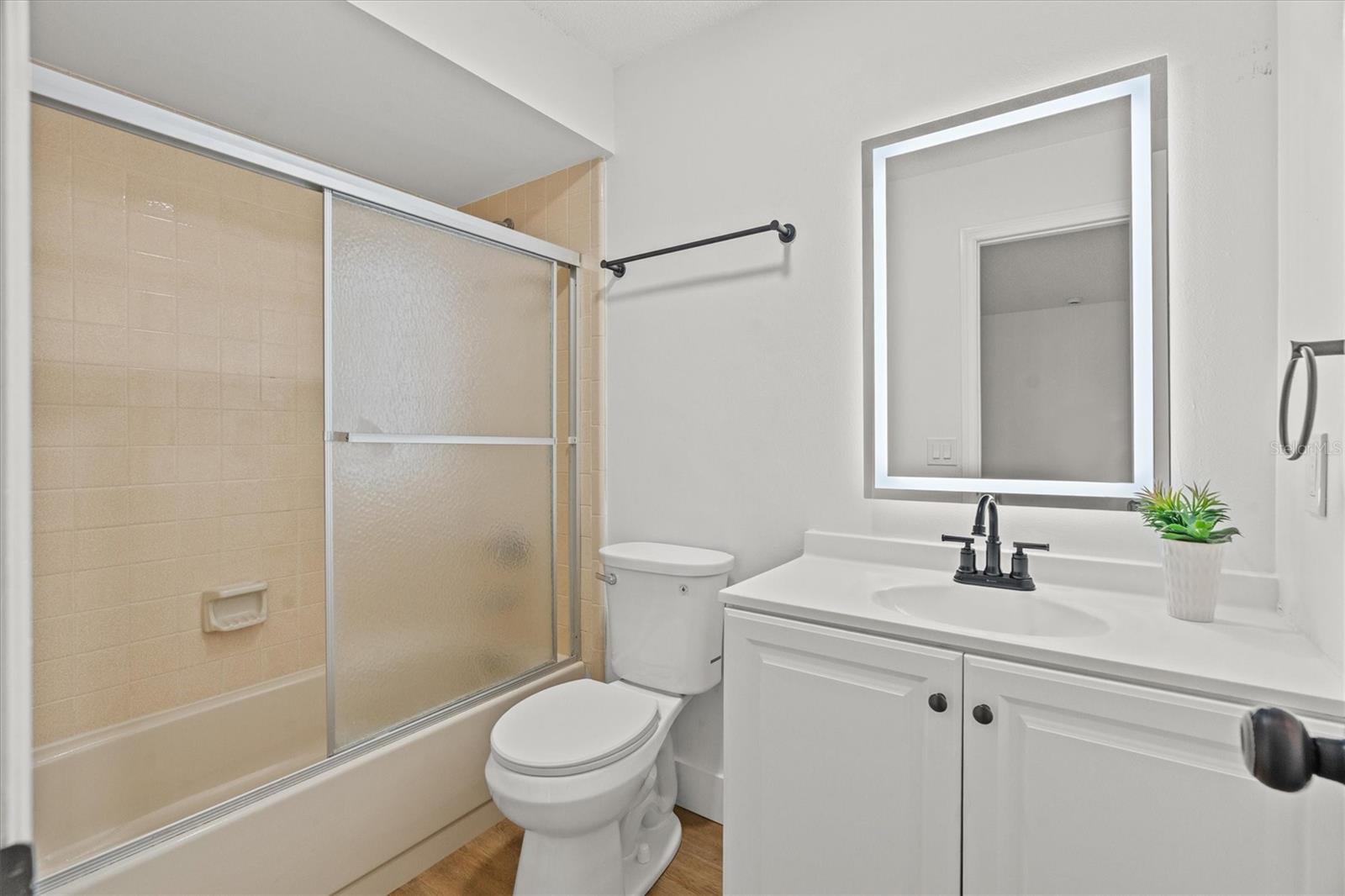 766 Tamerlane St Property Photo 28