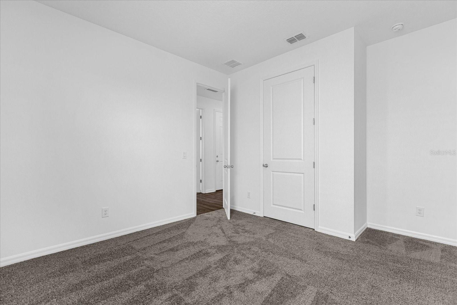 2355 Lancashire St Property Photo 10