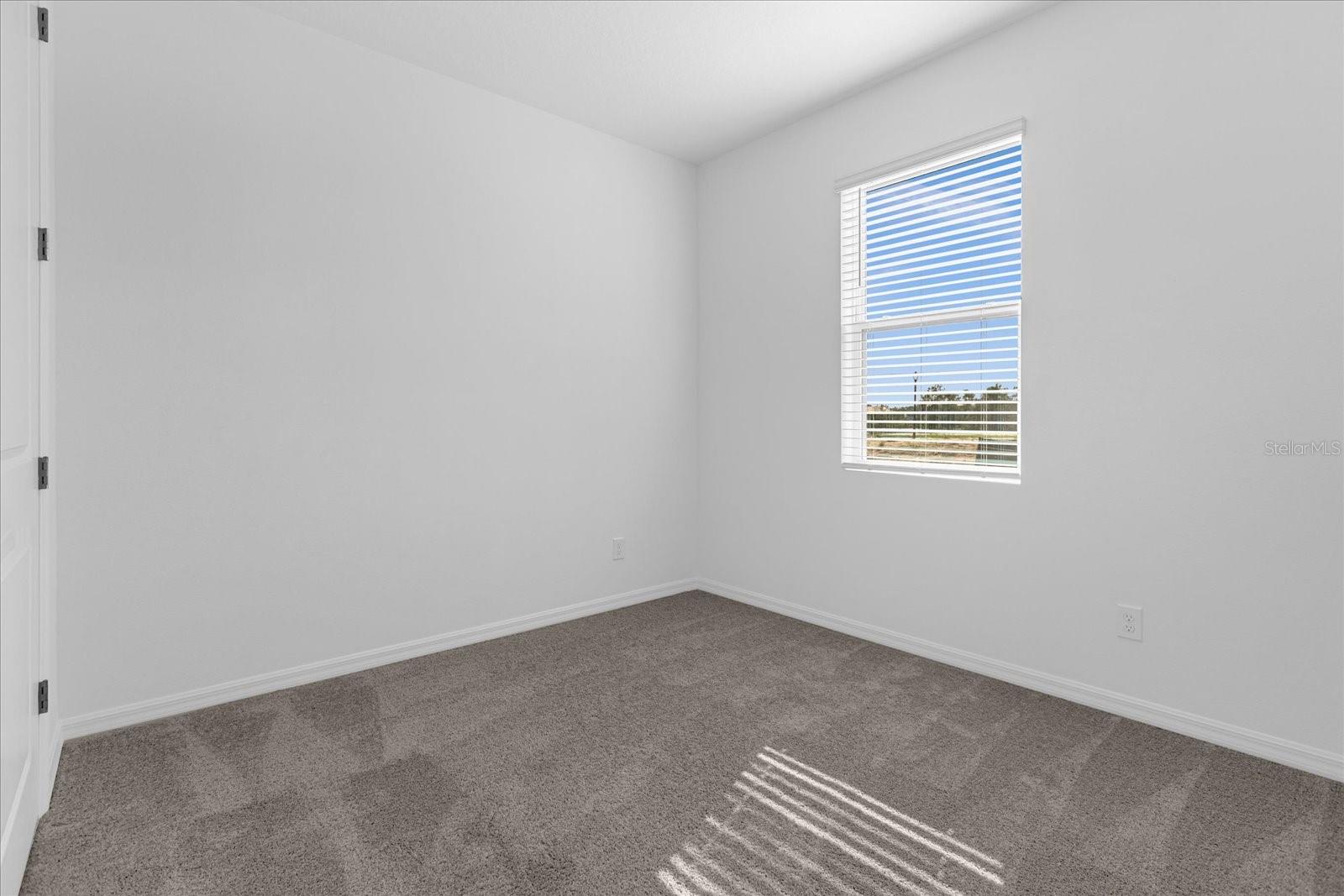 2355 Lancashire St Property Photo 21
