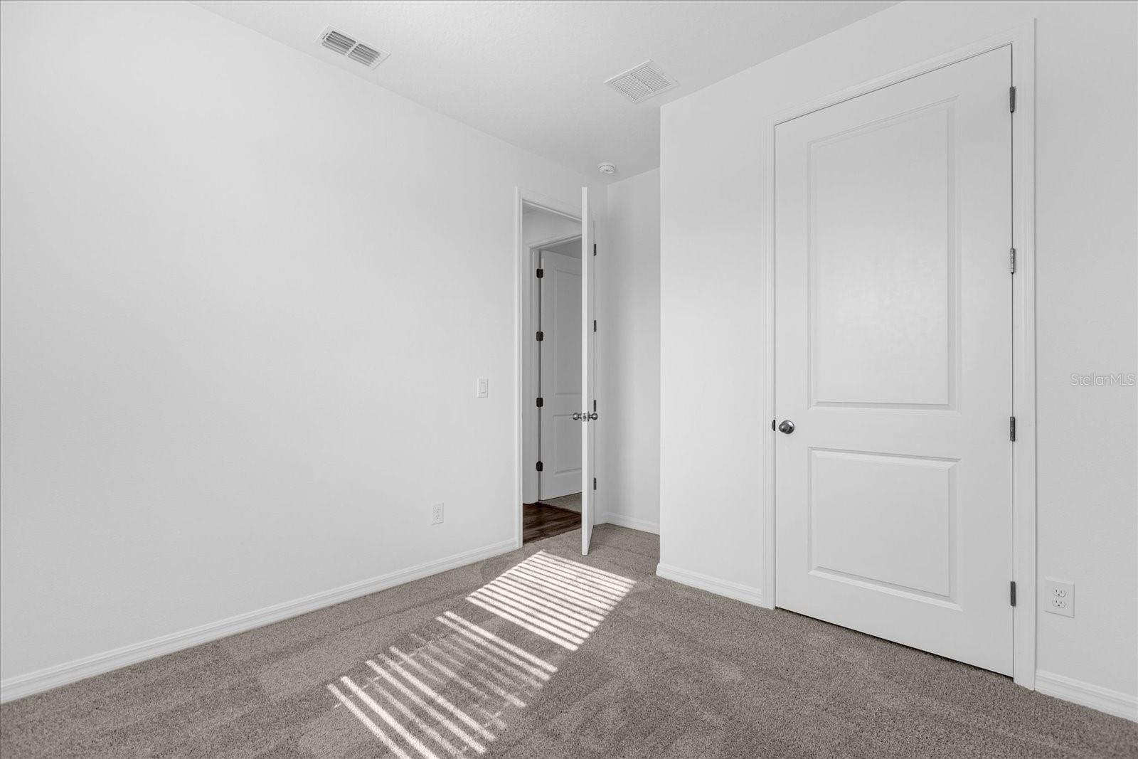 2355 Lancashire St Property Photo 22