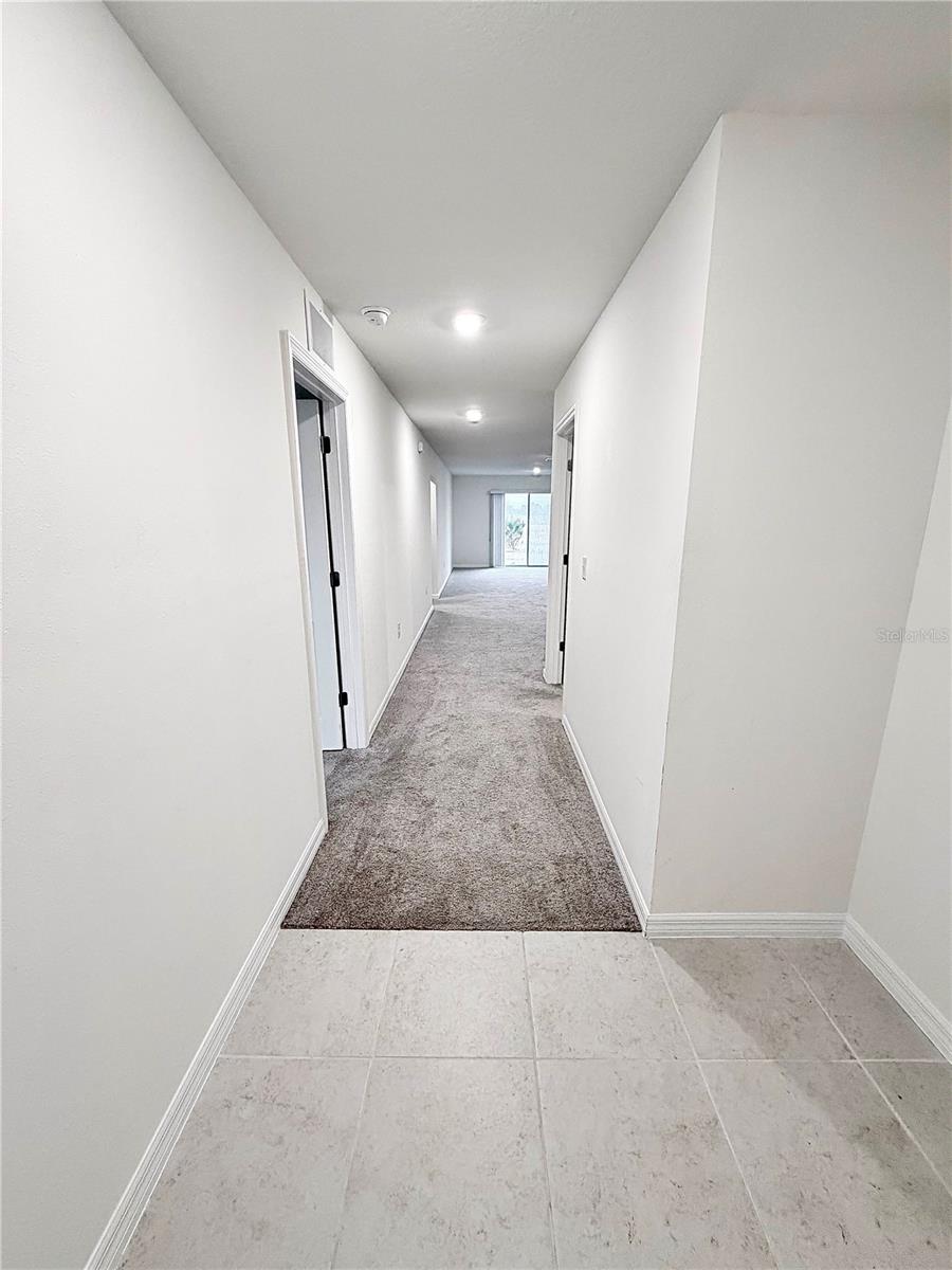 288 Towns Cir Property Photo 12