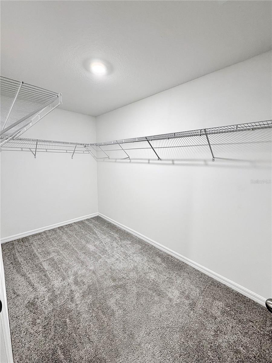 288 Towns Cir Property Photo 28