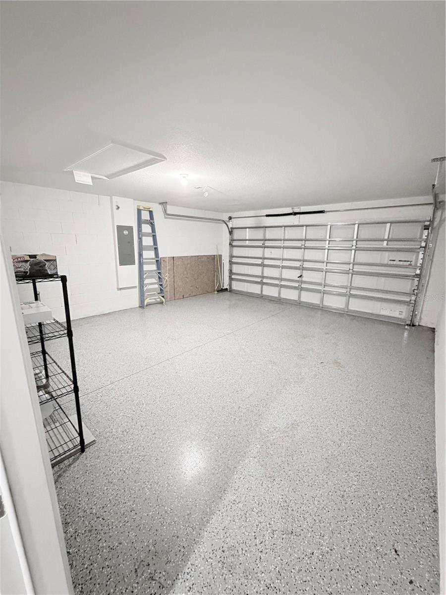 288 Towns Cir Property Photo 37