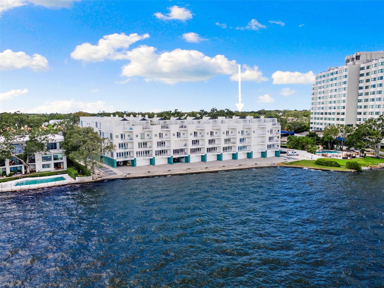 4950 Bayshore Blvd #23 Property Photo 1