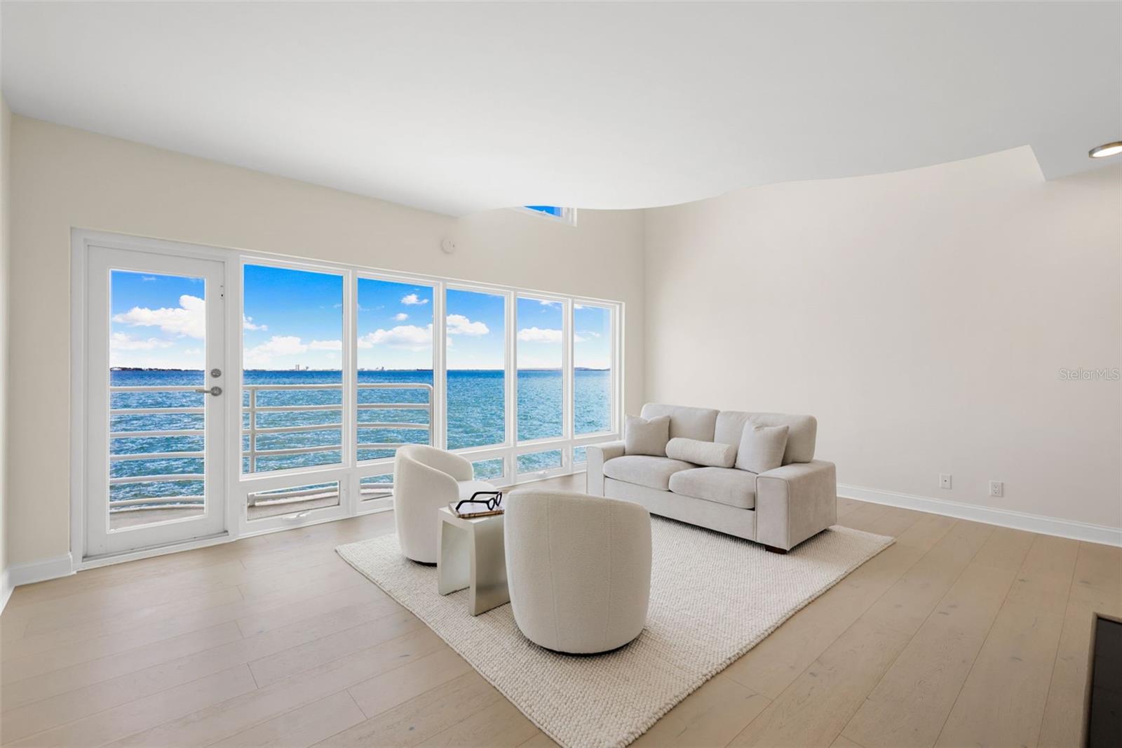4950 Bayshore Blvd #23 Property Photo 5