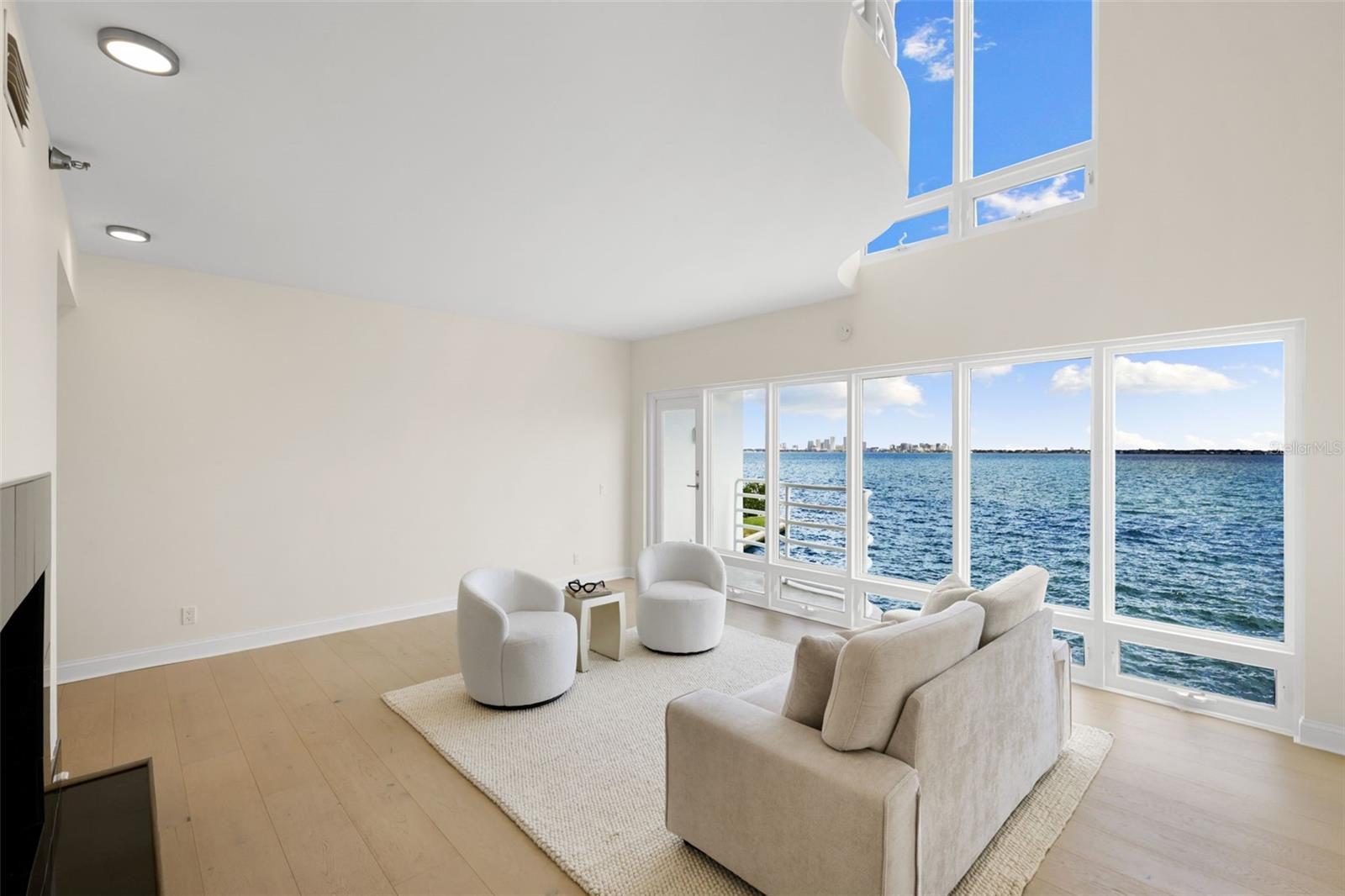 4950 Bayshore Blvd #23 Property Photo 7
