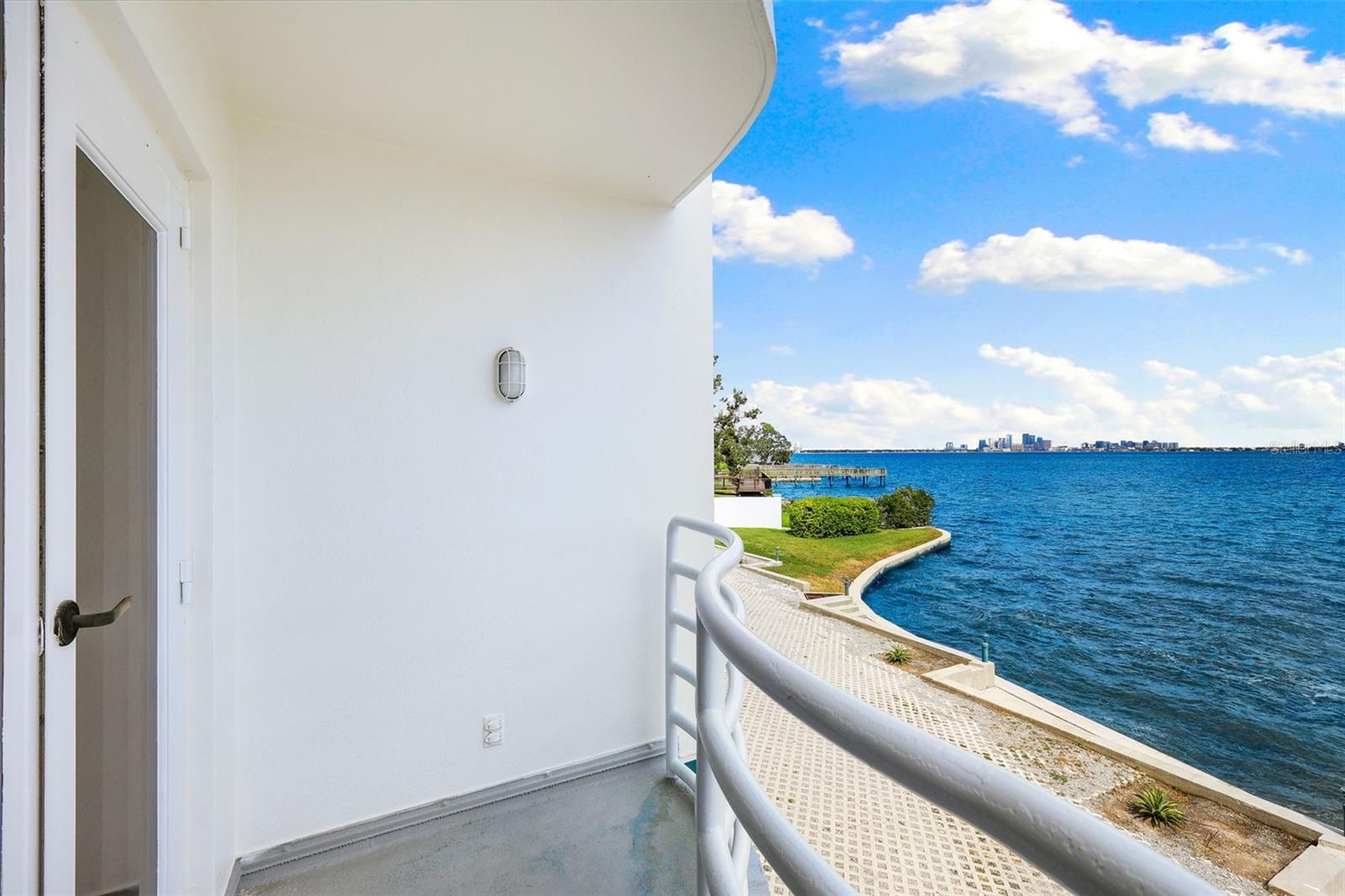 4950 Bayshore Blvd #23 Property Photo 24