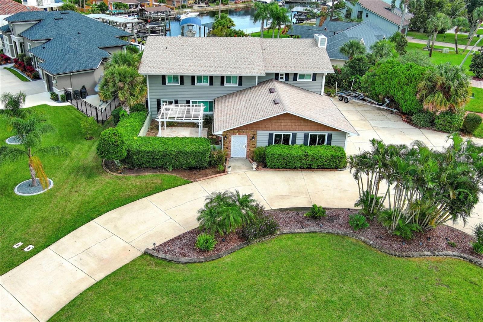 301 Quay Assisi Property Photo 1