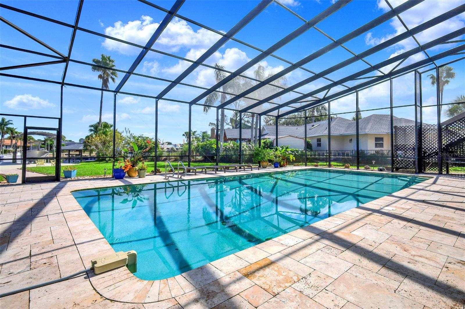 301 Quay Assisi Property Photo 3