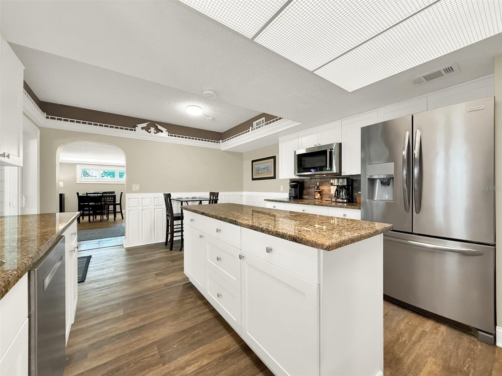 301 Quay Assisi Property Photo 17