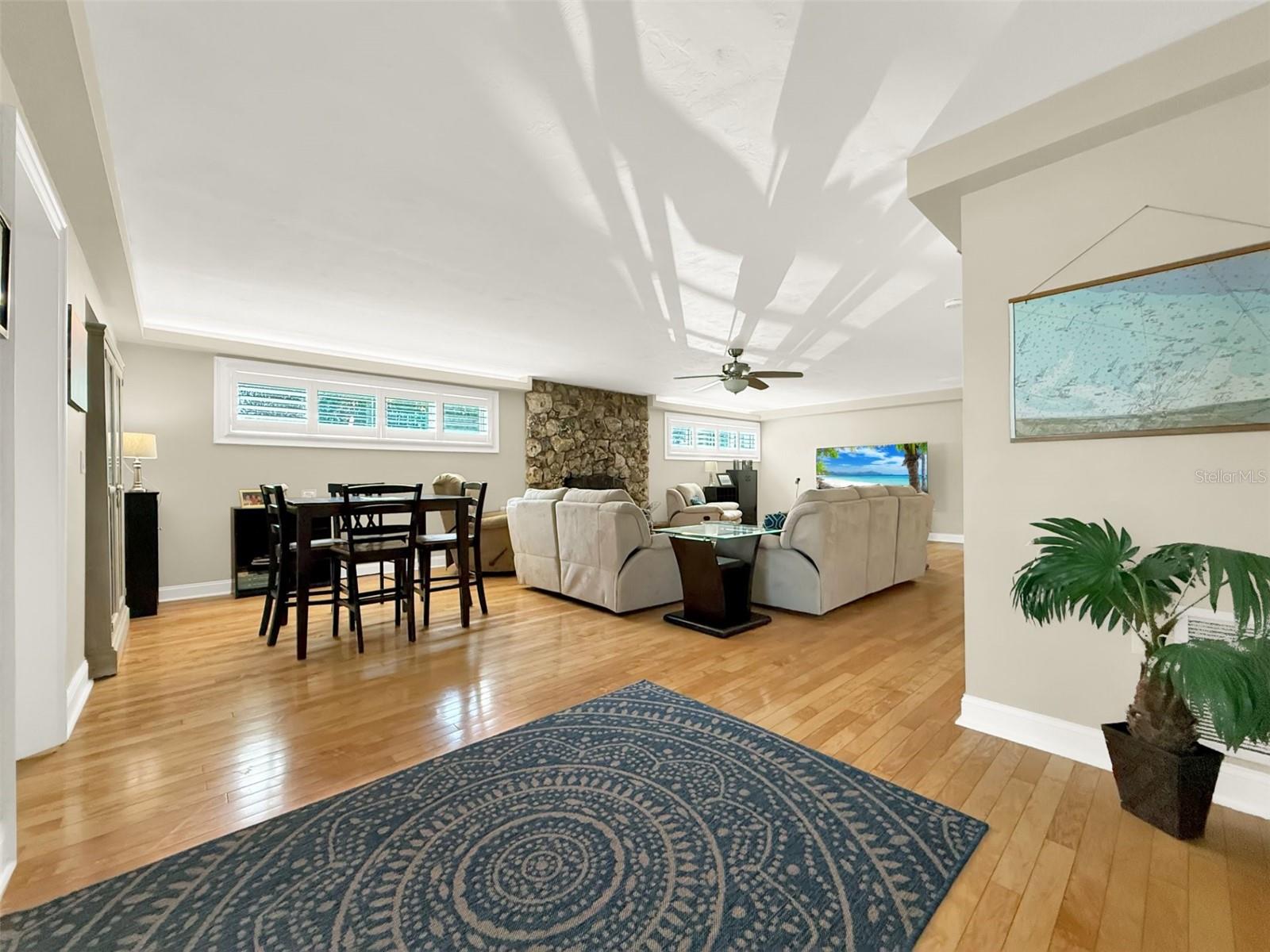 301 Quay Assisi Property Photo 19