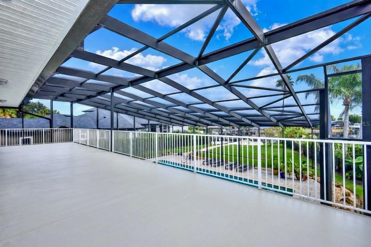 301 Quay Assisi Property Photo 35