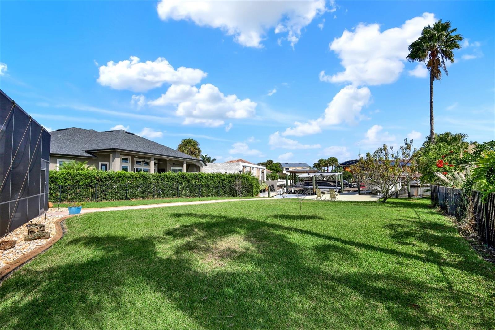 301 Quay Assisi Property Photo 65