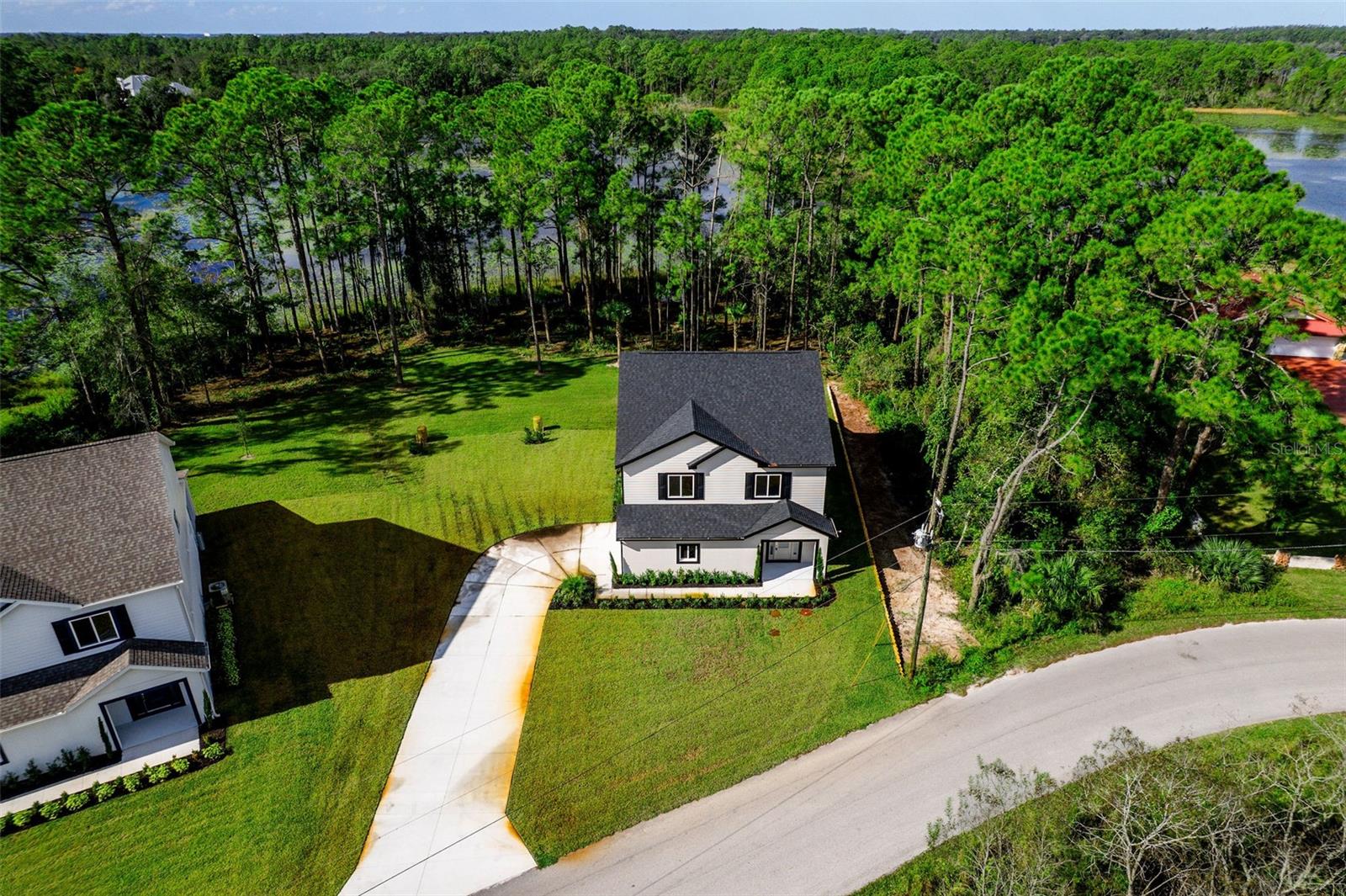 310 Mitnik Dr Property Photo 3