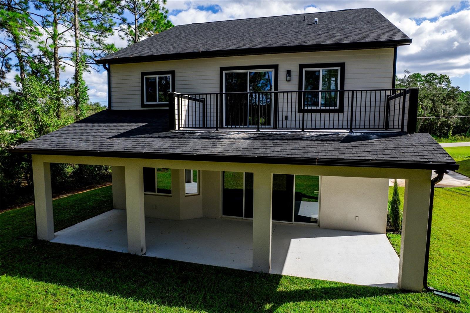 310 Mitnik Dr Property Photo 8