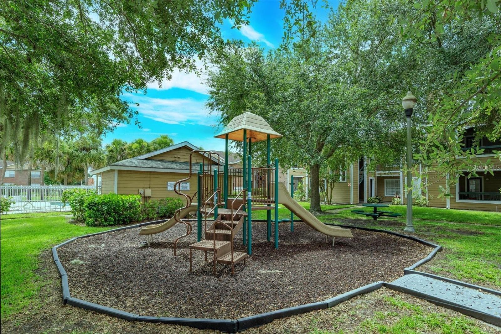 4400 Thornbriar Ln #a202 Property Photo 12