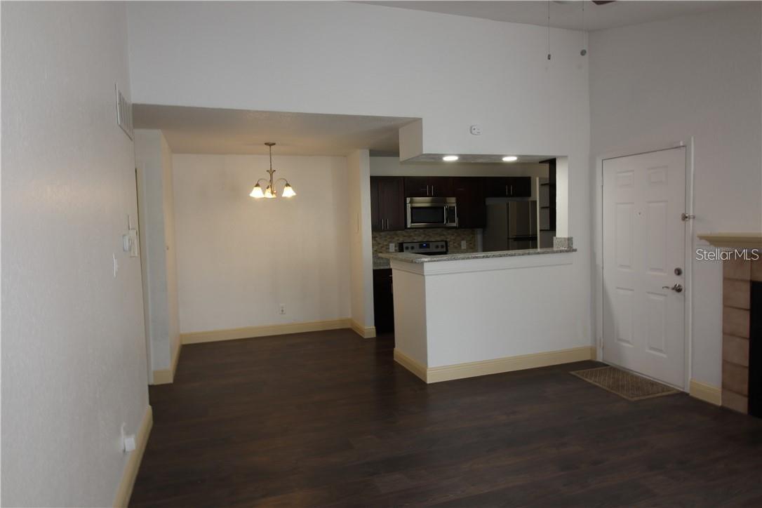 4400 Thornbriar Ln #a202 Property Photo 28