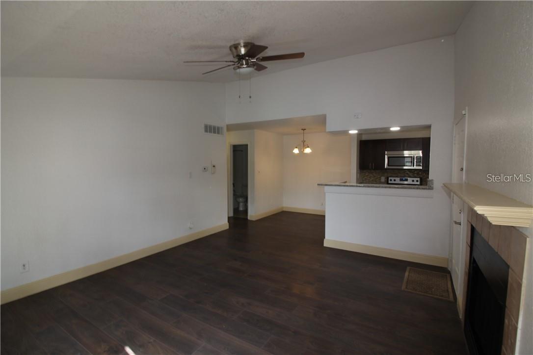4400 Thornbriar Ln #a202 Property Photo 33
