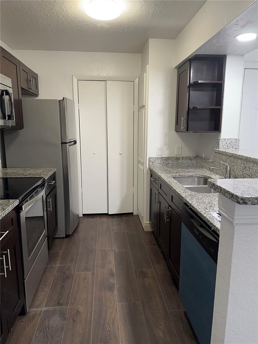 4400 Thornbriar Ln #a202 Property Photo 38