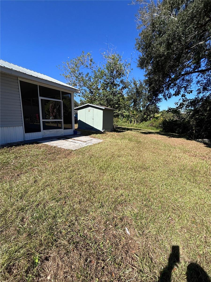 702 W Hillsboro St Property Photo 29