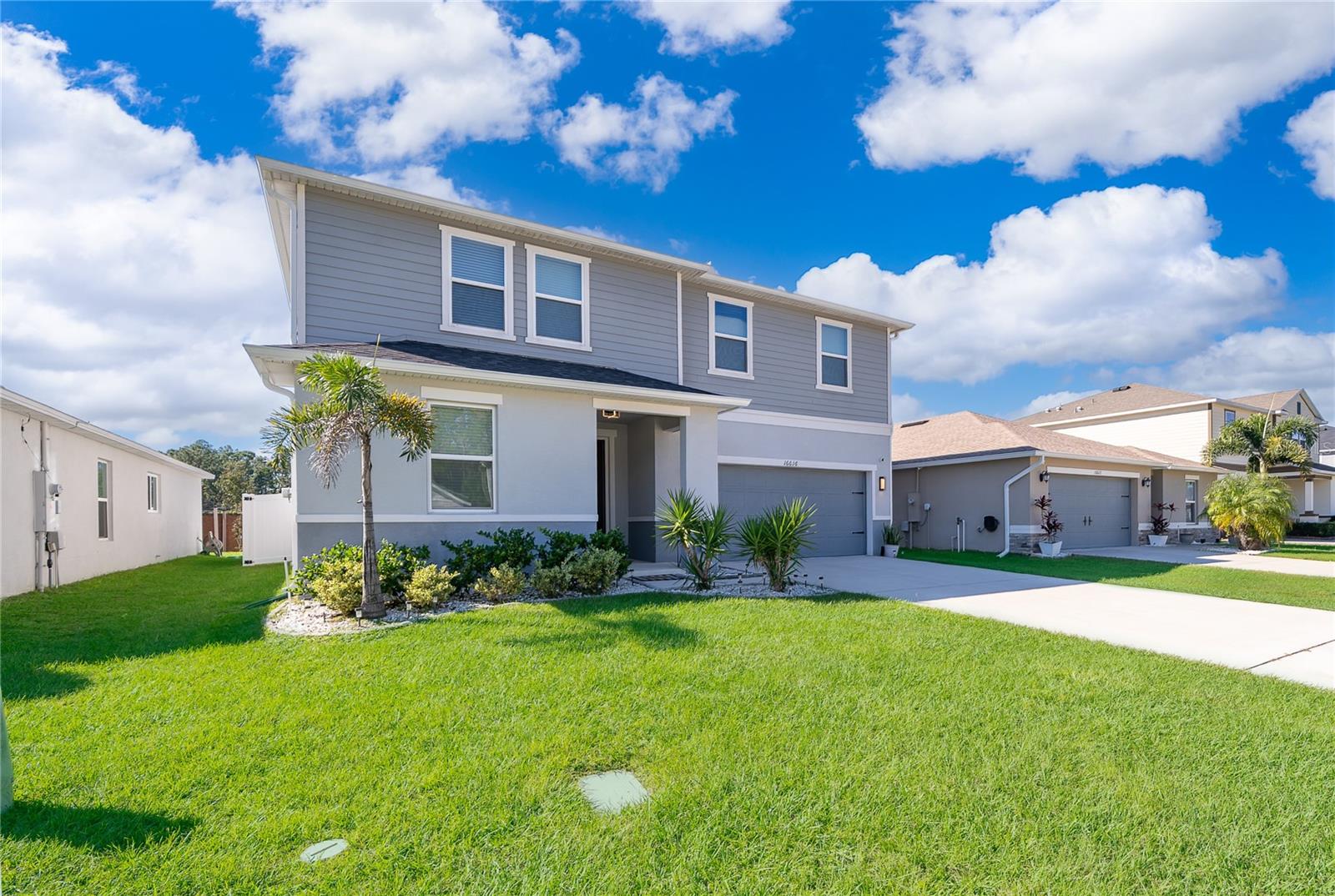 16616 Centipede St Property Photo 2