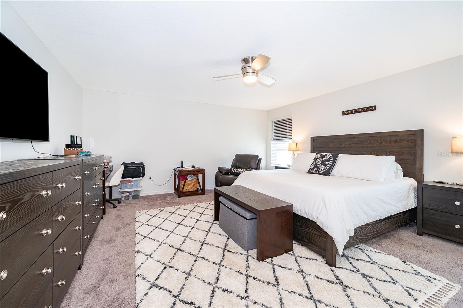 16616 Centipede St Property Photo 16