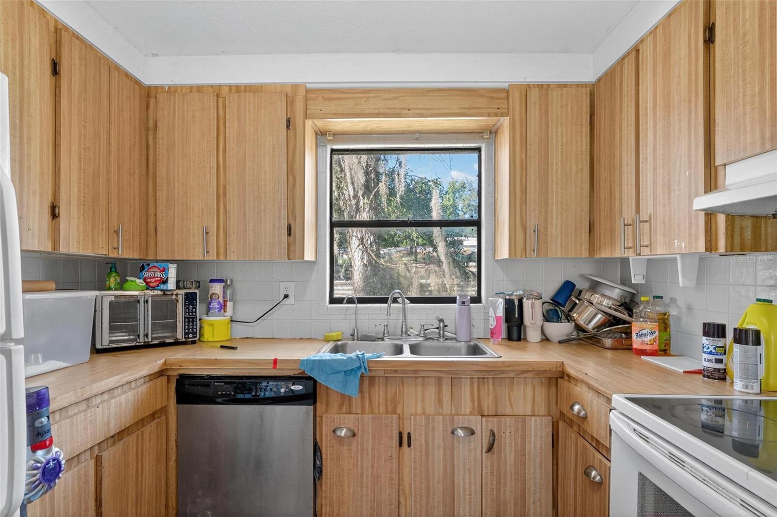 2206 Shirah Rd Property Photo 8