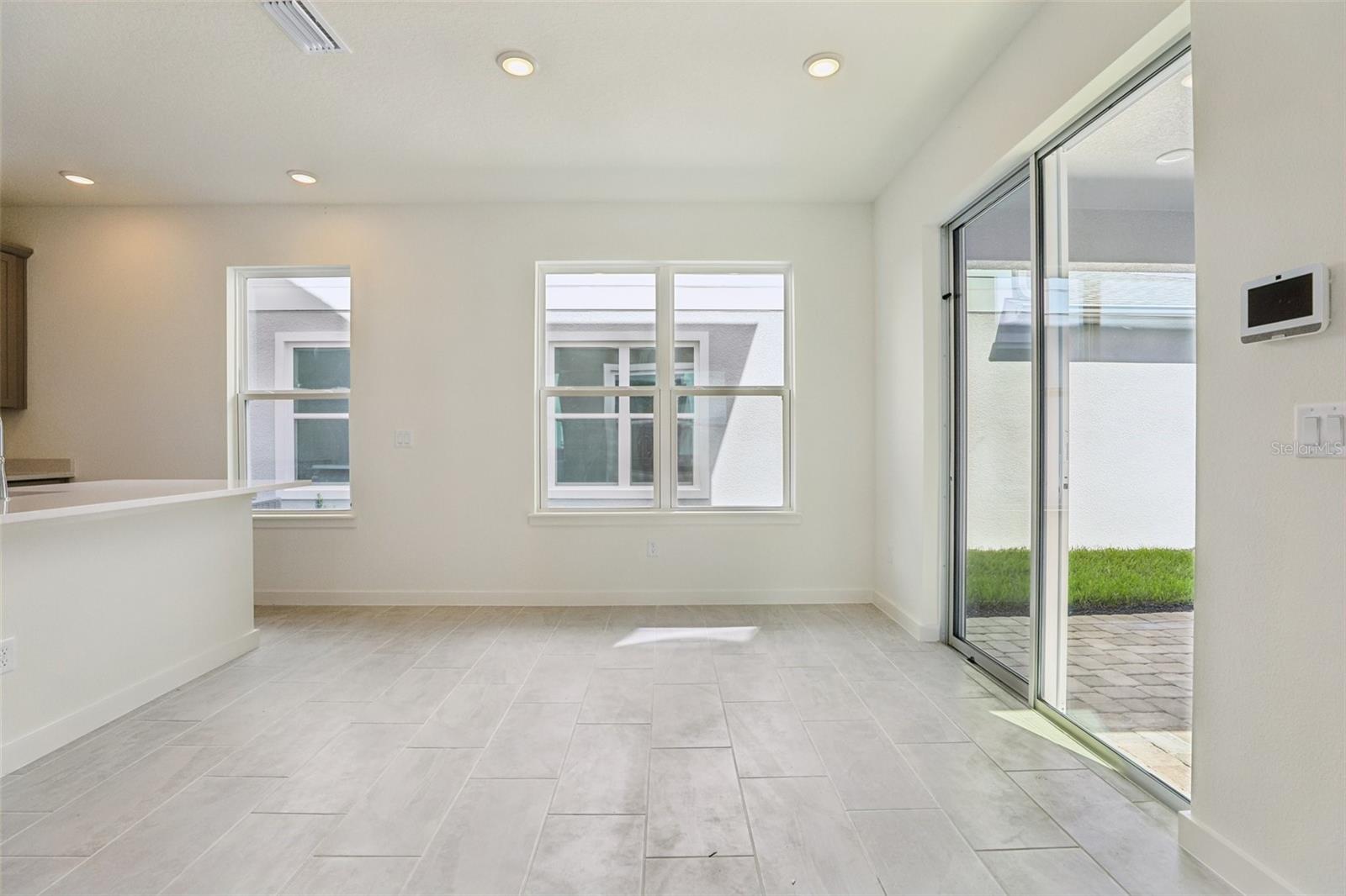 2055 Iorio St Property Photo 11