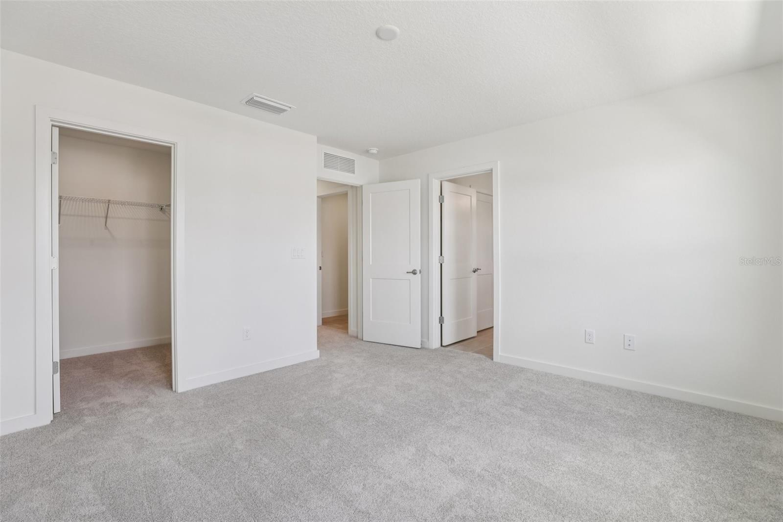 2055 Iorio St Property Photo 20
