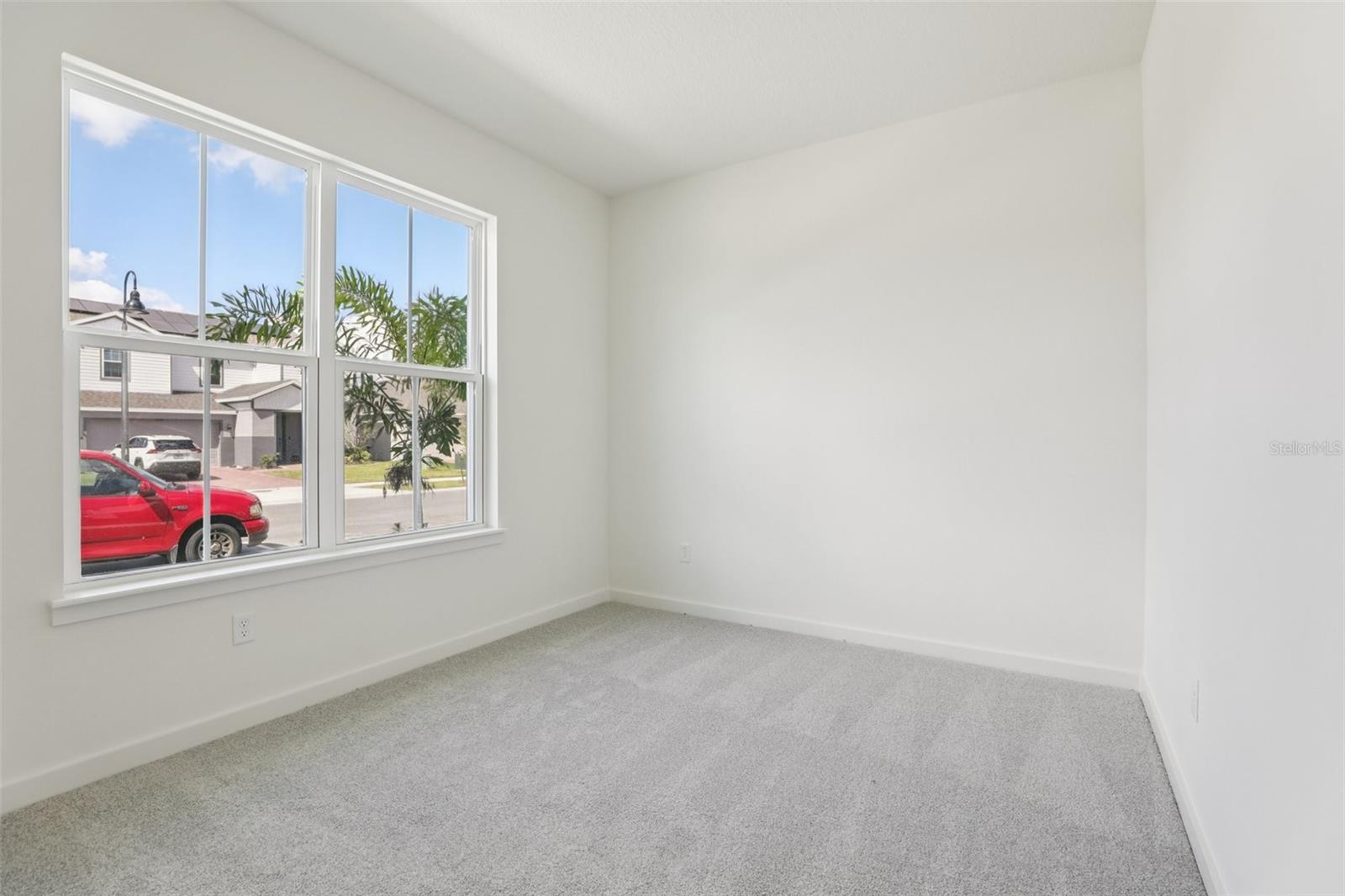 2055 Iorio St Property Photo 32