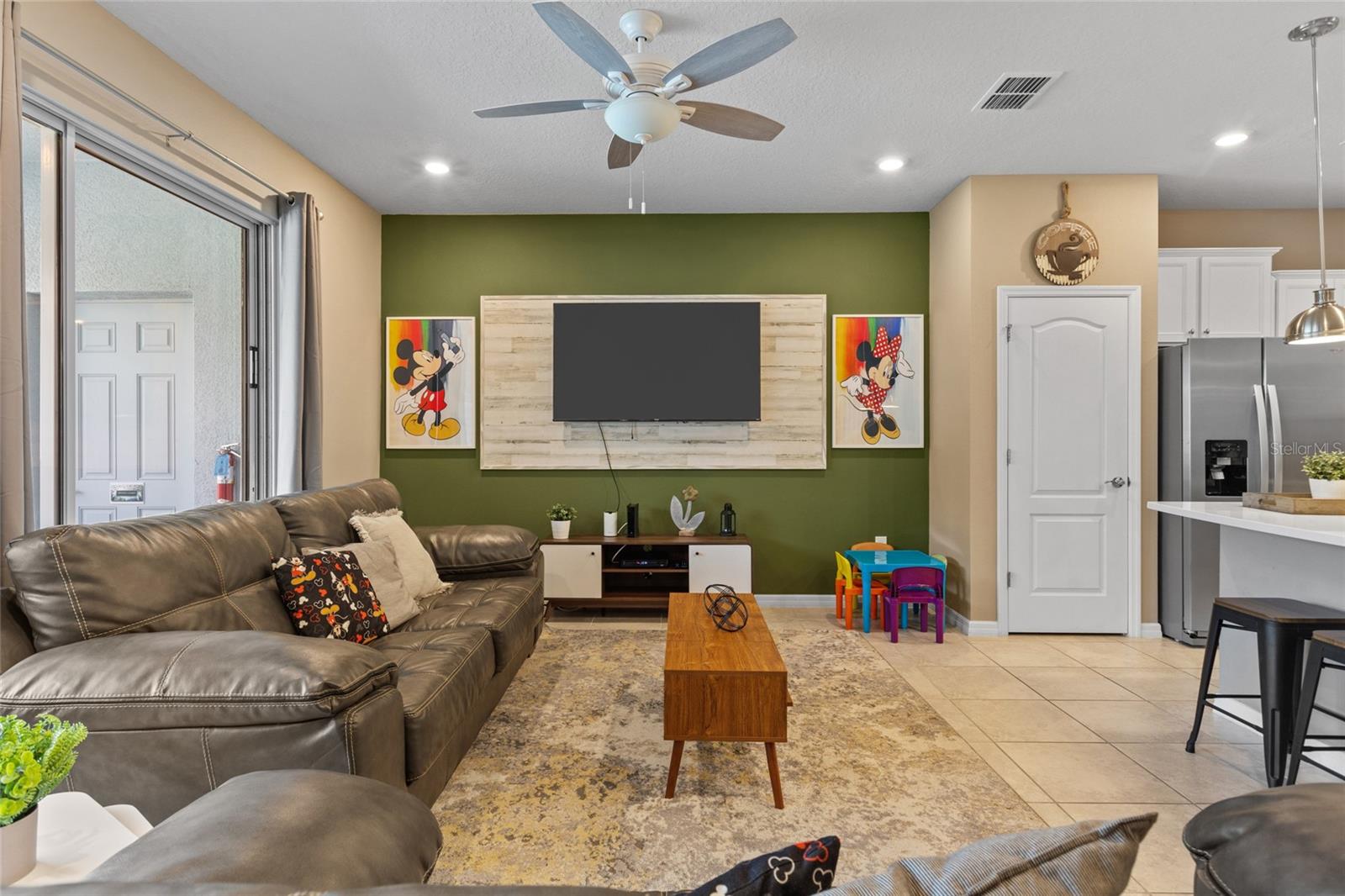 7160 Oakmoss Loop Property Photo 10