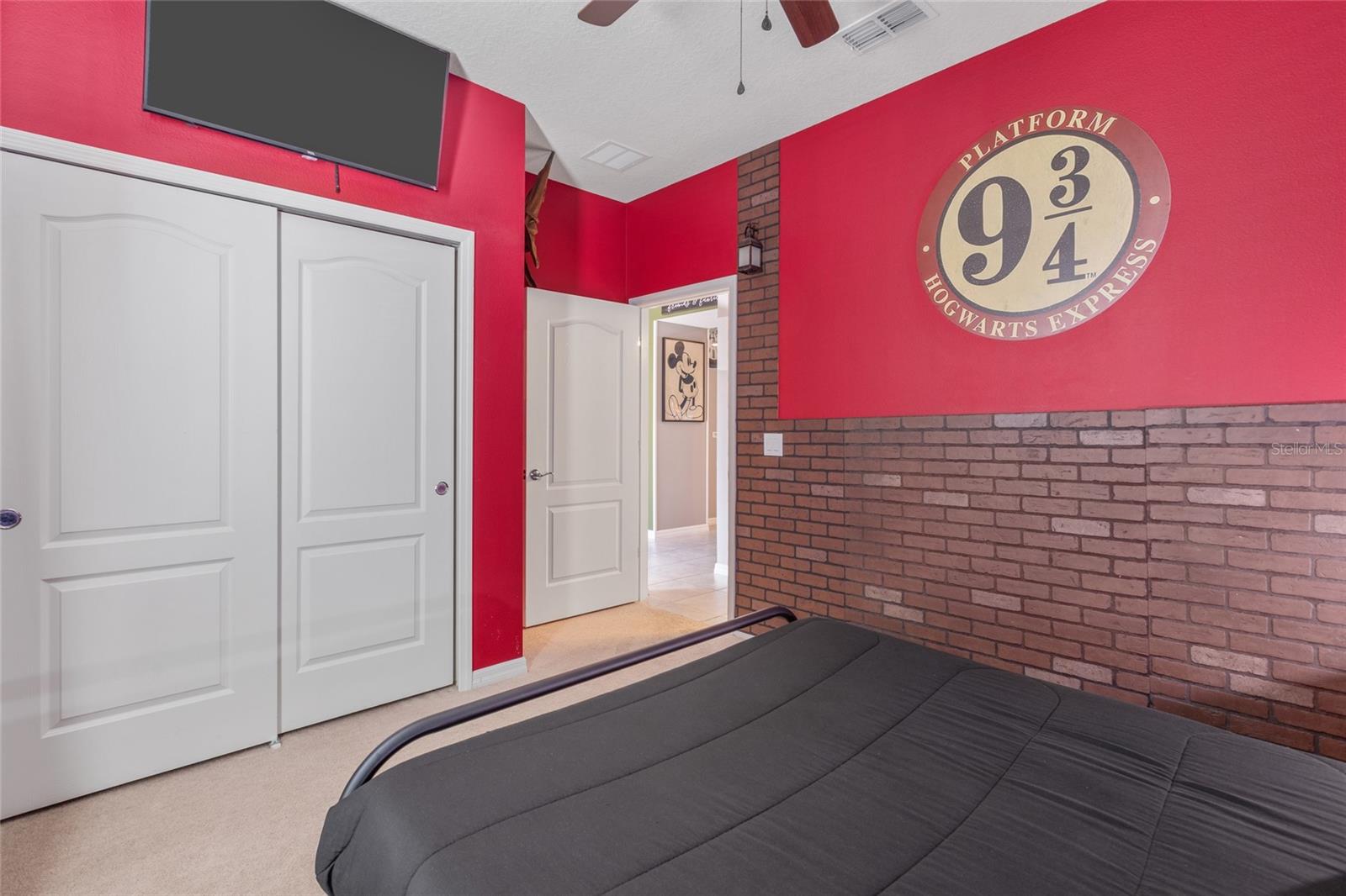 7160 Oakmoss Loop Property Photo 15