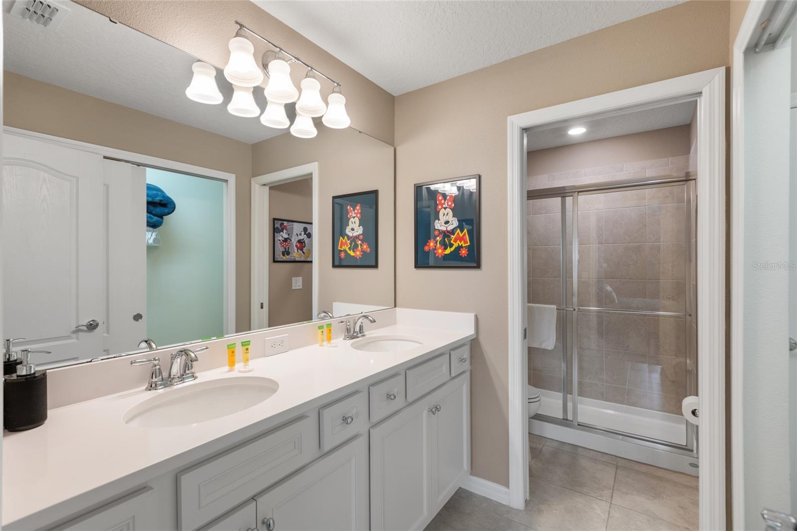7160 Oakmoss Loop Property Photo 27