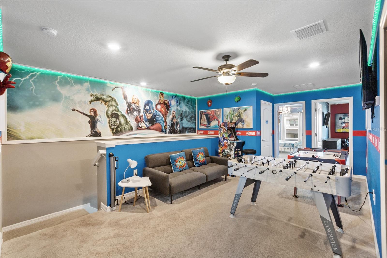 7160 Oakmoss Loop Property Photo 32