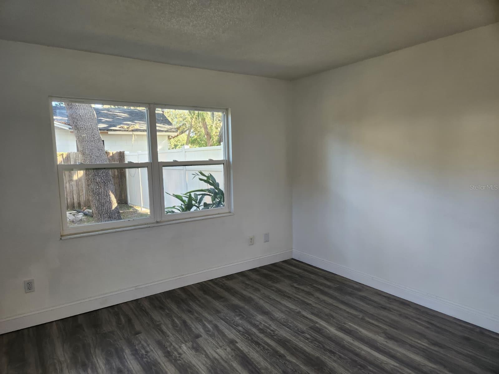 800 Diane Cir Property Photo 15