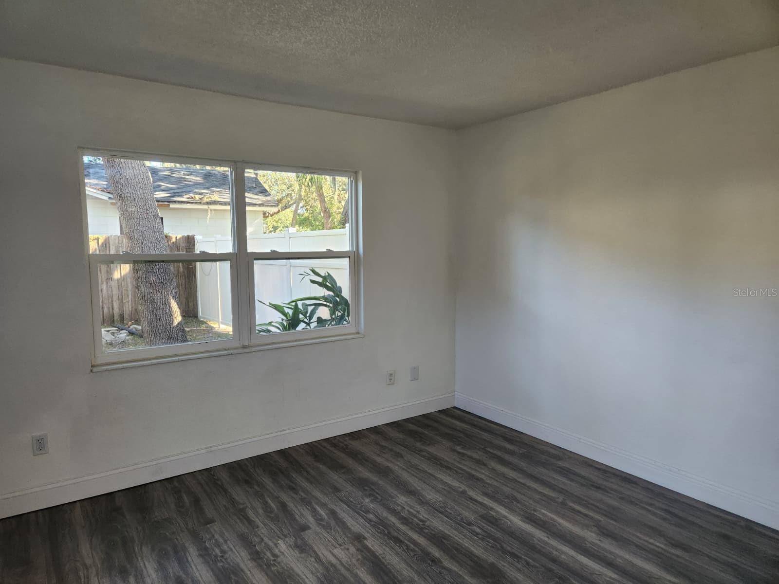 800 Diane Cir Property Photo 16