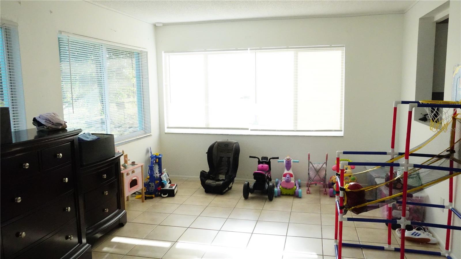 5106 Lee Cir S Property Photo 7