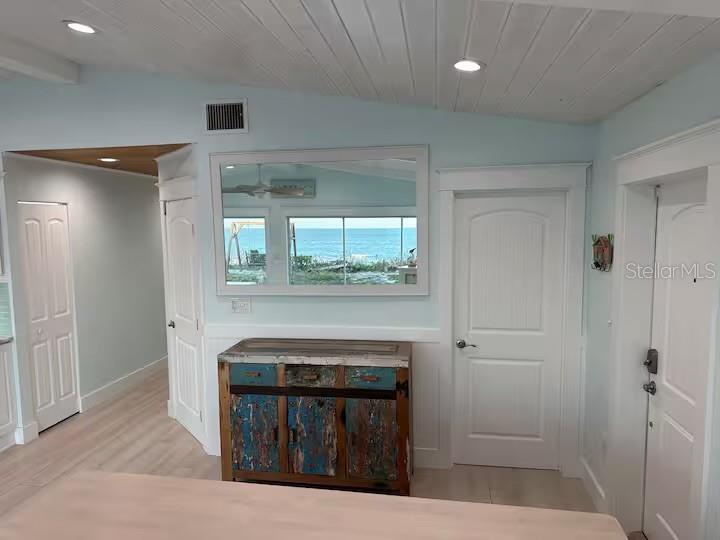 5 Park Ave Property Photo 25