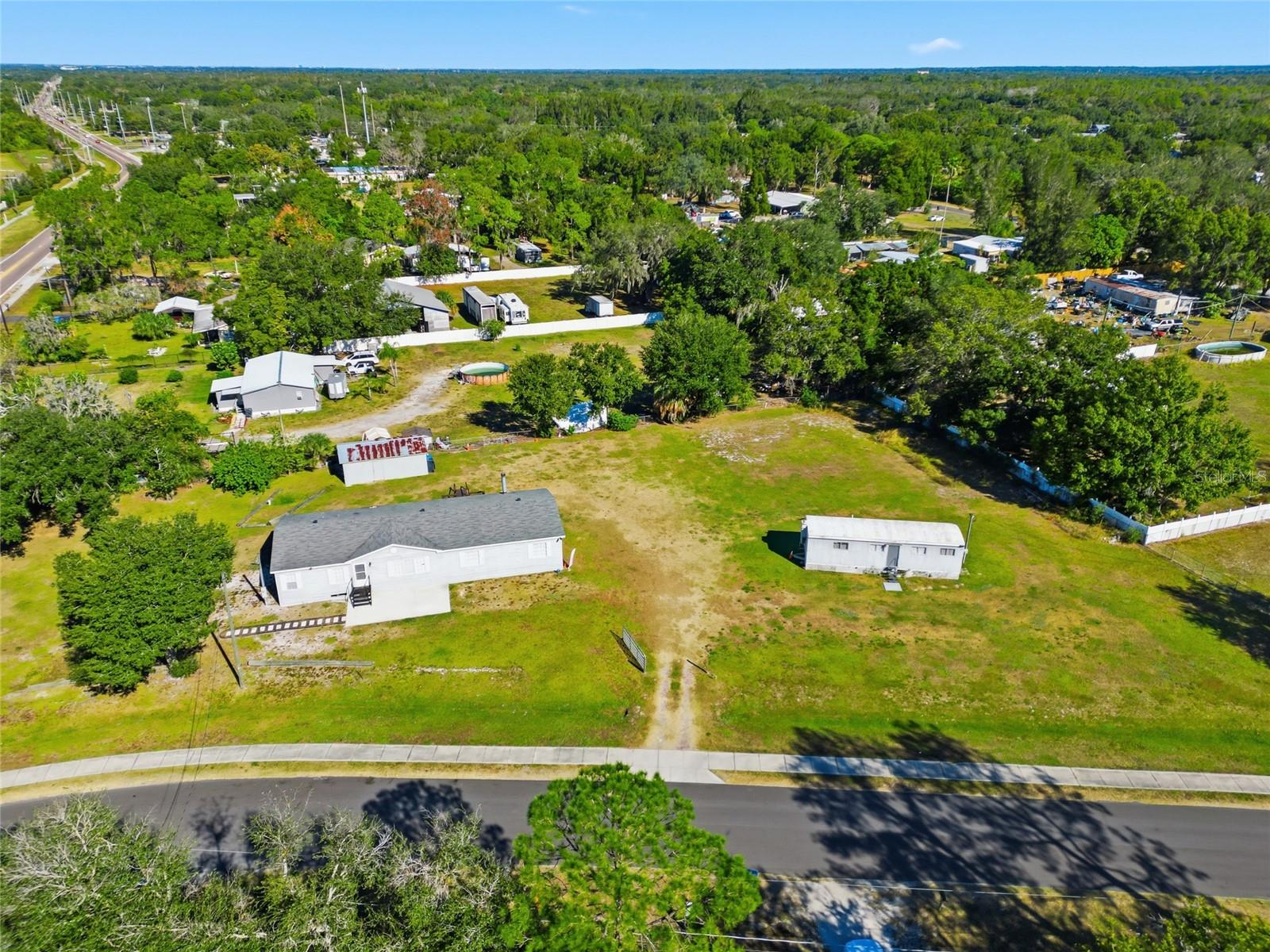 12422 Balm Riverview Rd Property Photo 7